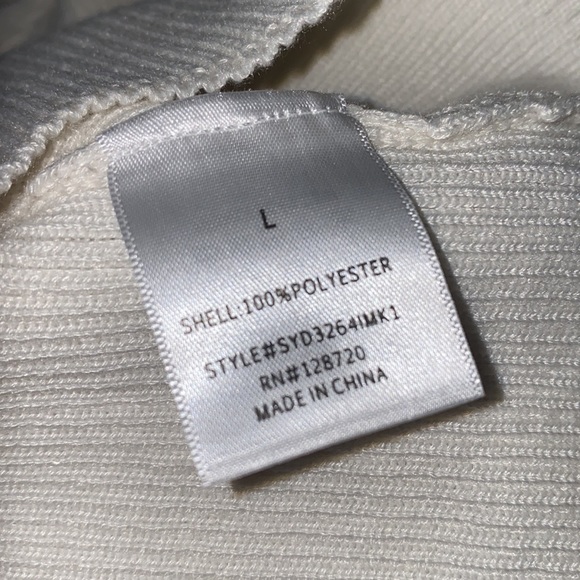 White Long Sleeve Sweater - Picture 12 of 12